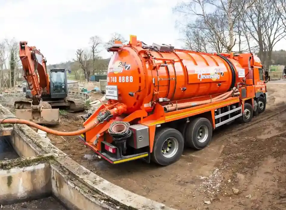 Urgent Liquid Storage – Sorted! - Tanker Image 4